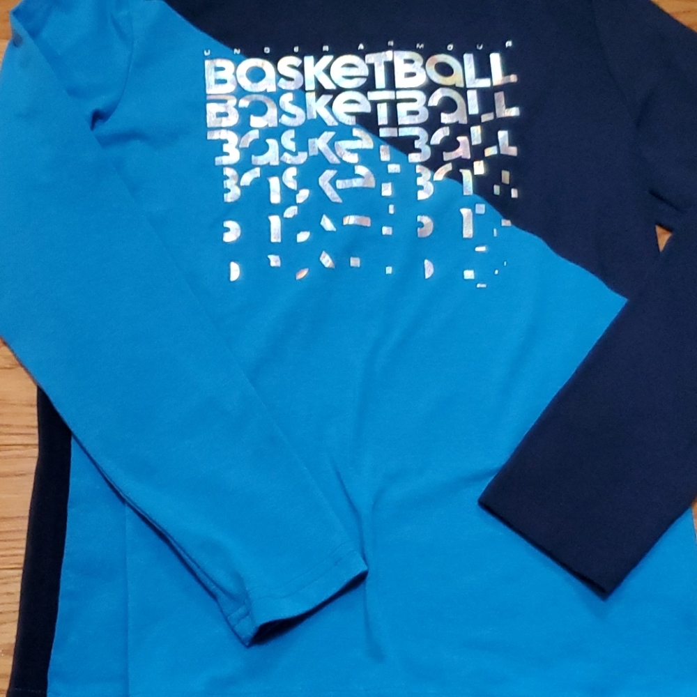 UA long sleeve tee